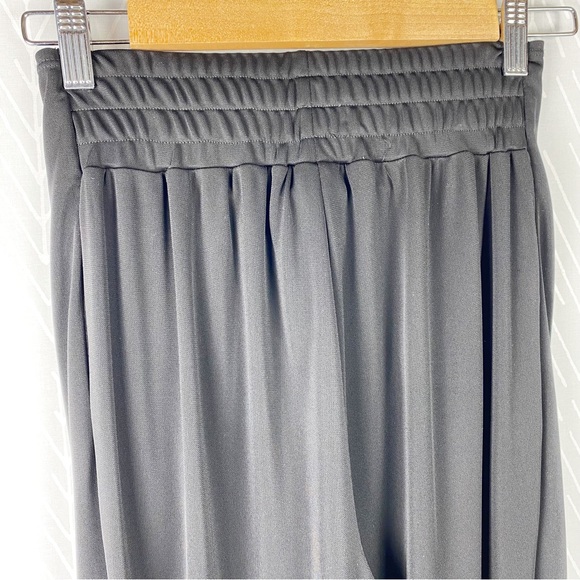 CINQ A SEPT Gisele Tie-Front Pants in Black. - Picture 7 of 11